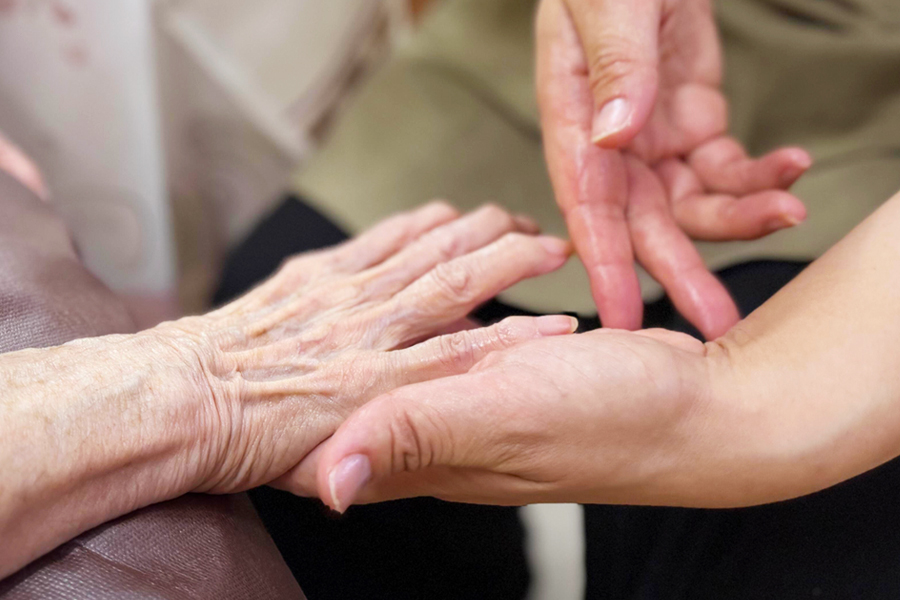 介護美容ハンドセラピー